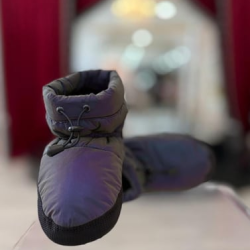 Grishko Split Sole Warm-Up Booties M-75S Dark Reflector